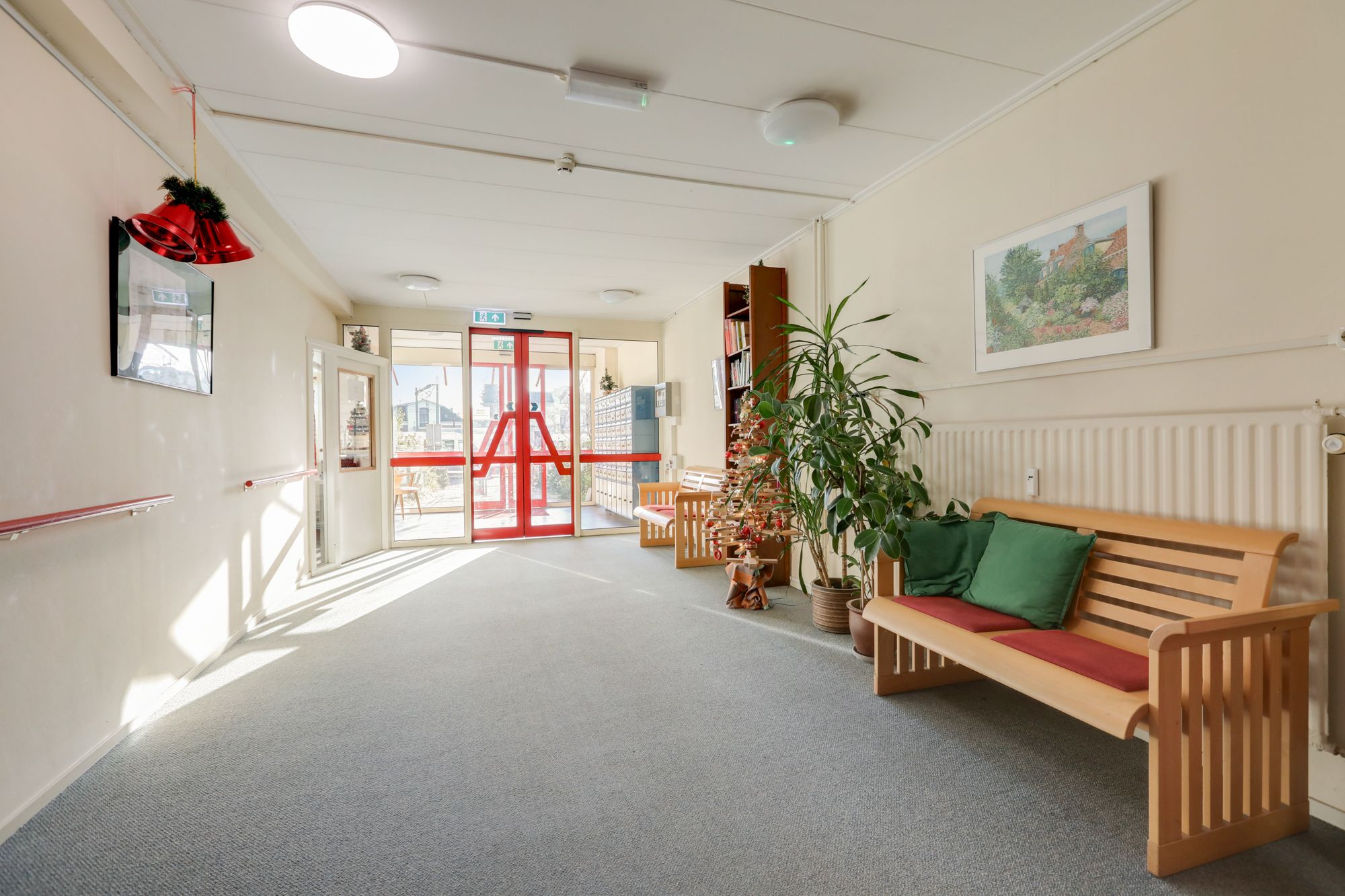 Foto 6 van Stationsplein 42