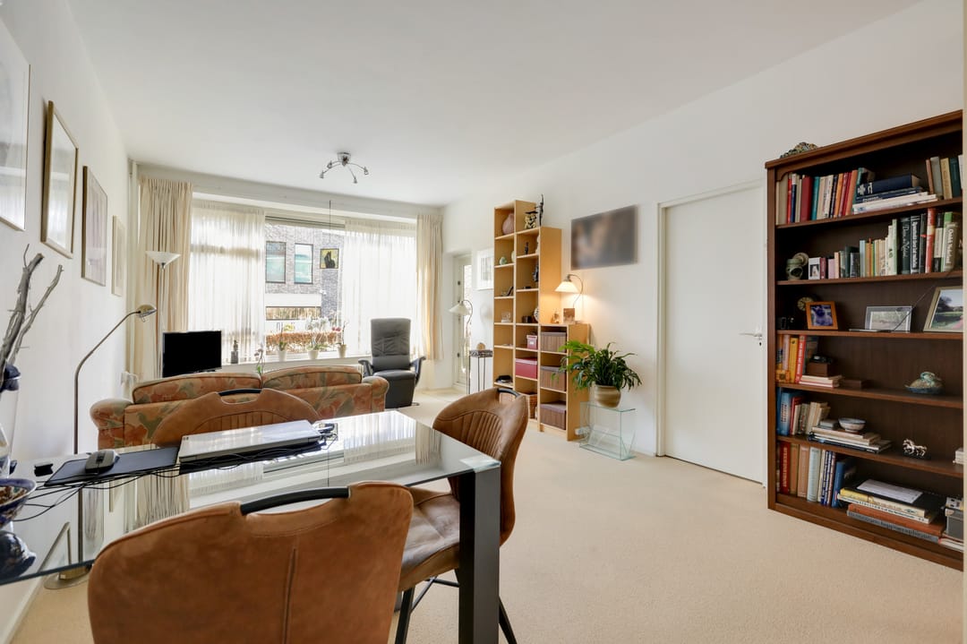 Foto 16 van Stationsplein 42