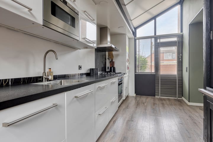 Photo 20 of Hoedemakerlaan 12