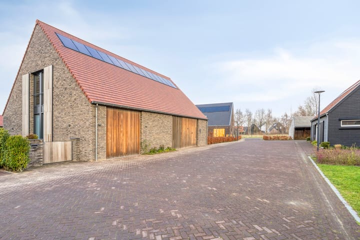 Foto 2 van Lambertshoeve 9