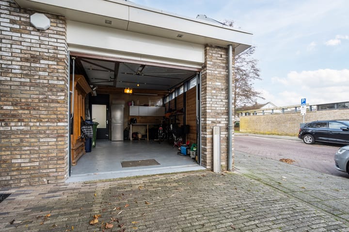 Foto 65 van Arenastraat 115