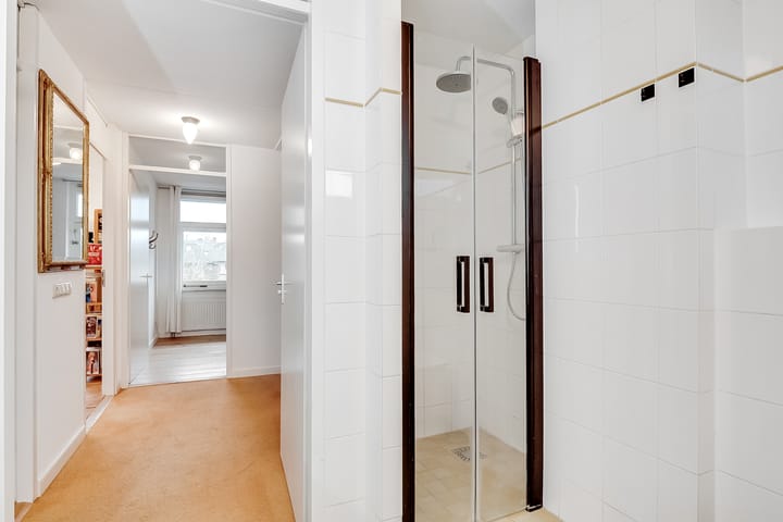 Foto 16 van van Gheselhof 5