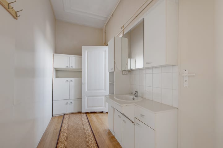 Photo 20 of Duvenvoordestraat 30