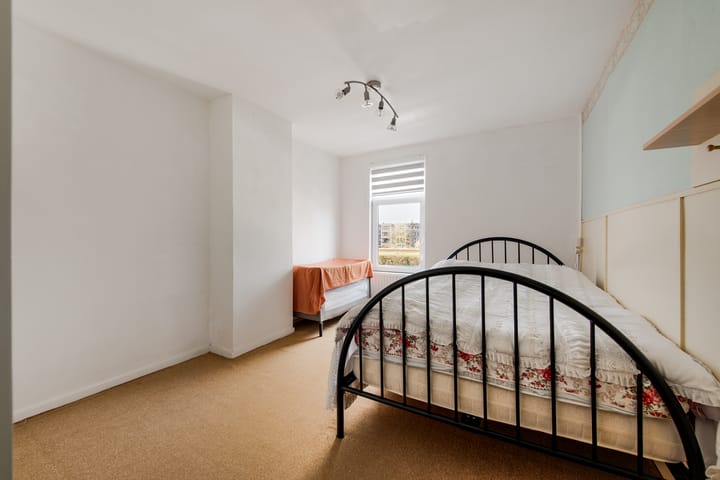 Photo 26 of Duvenvoordestraat 30