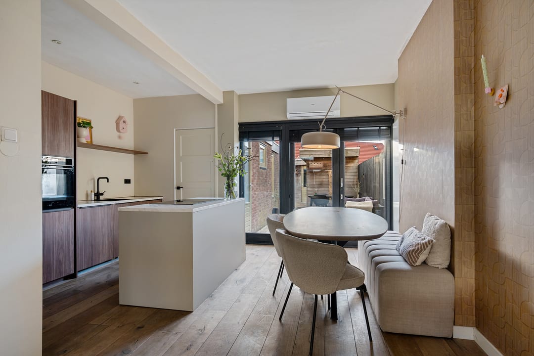 Photo 11 of Bijenhofstraat 56