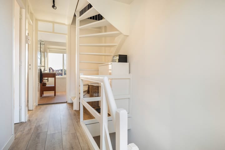 Foto 14 van Borneolaan 1