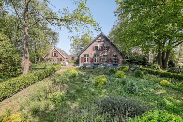 Photo 6 of Birkstraat 137