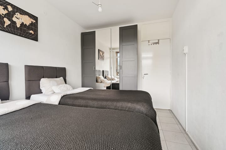 Foto 28 van Burgemeester Van Haarenlaan 726