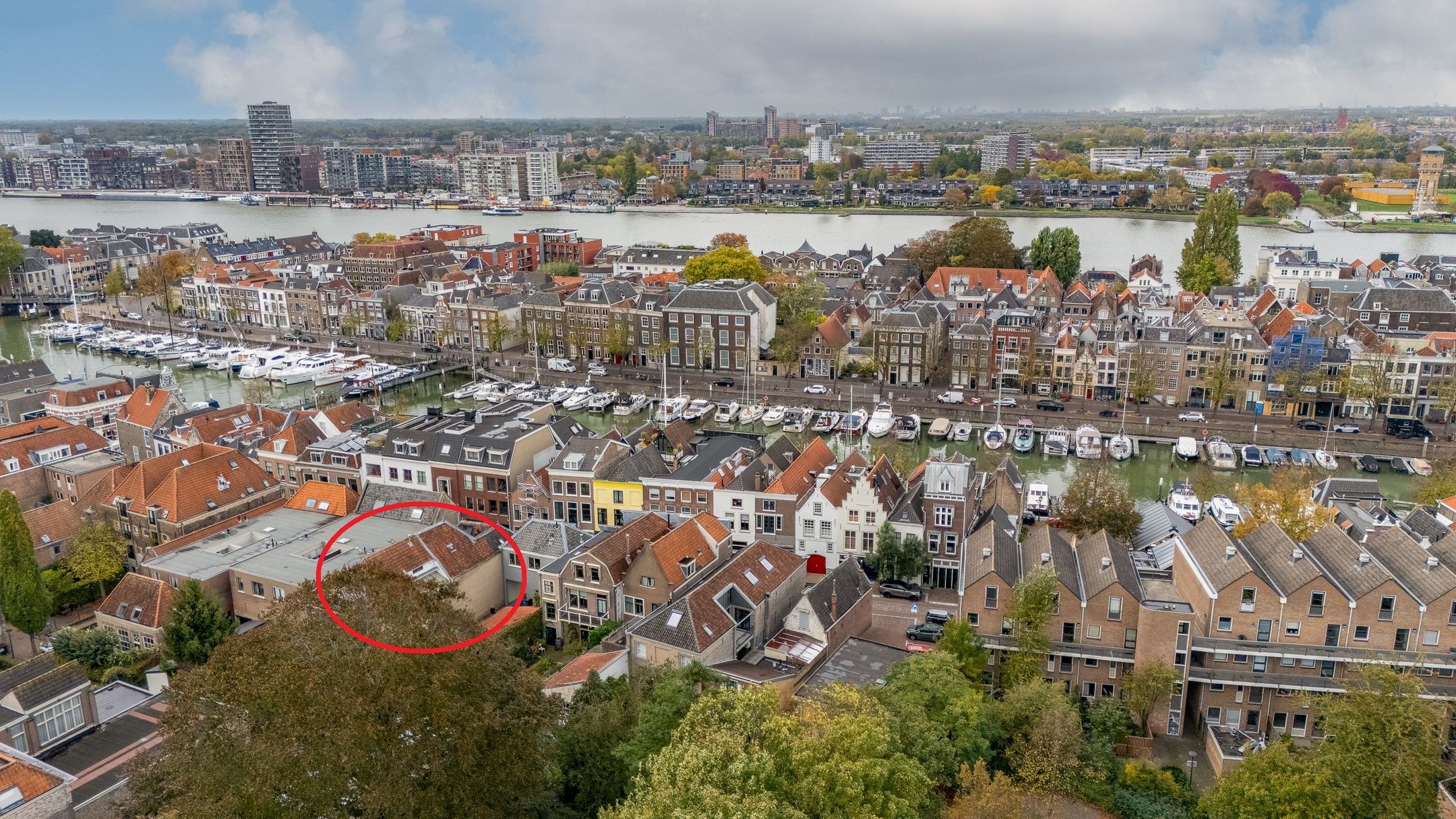 Foto 42 van Varkenmarkt 104