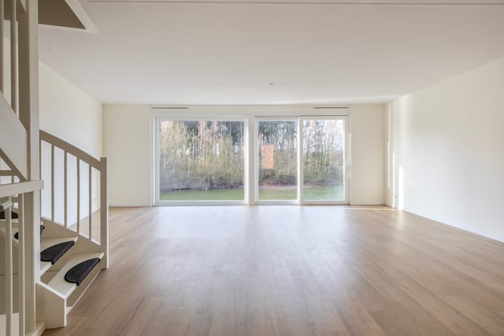 Foto 10 van Meerring 184