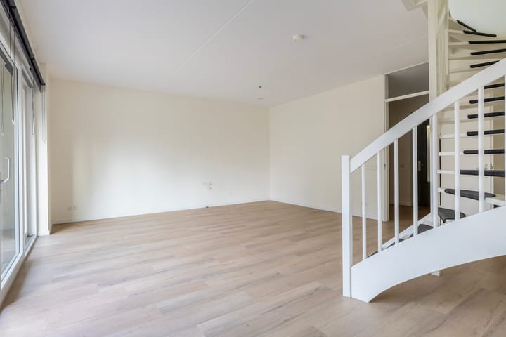 Foto 18 van Meerring 184