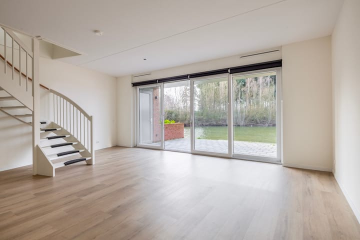 Foto 20 van Meerring 184