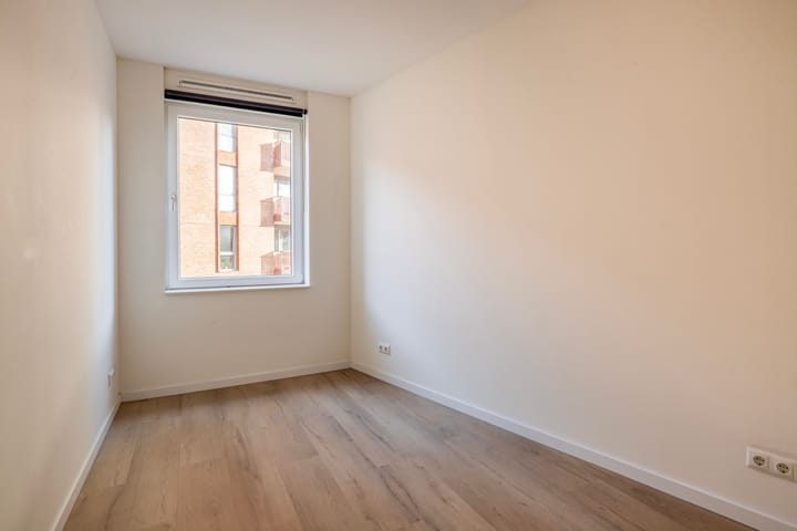 Foto 26 van Meerring 184