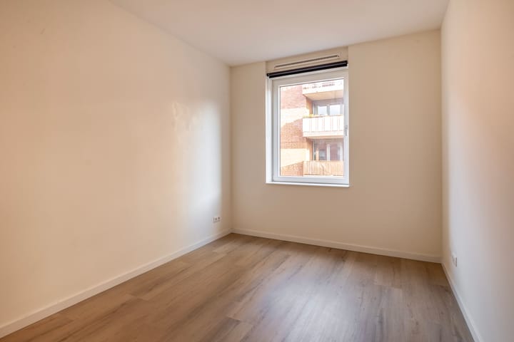 Foto 27 van Meerring 184