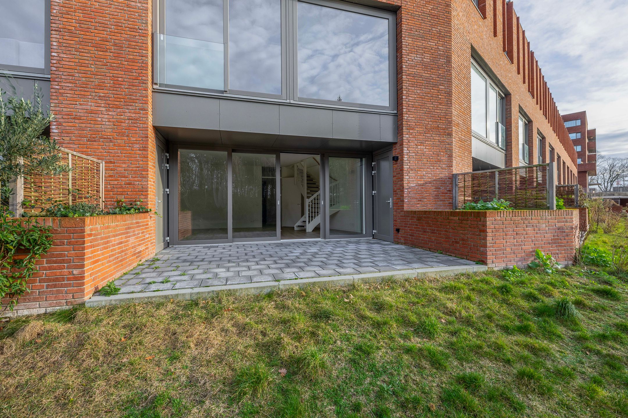 Foto 33 van Meerring 184