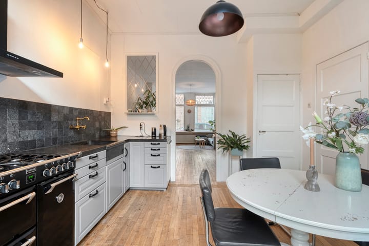 Foto 15 van Catharinastraat 34