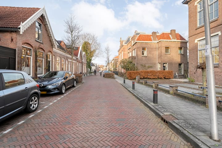 Foto 32 van Catharinastraat 34