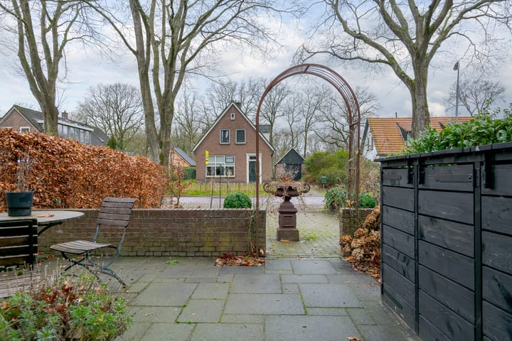 Foto 28 van Schoolstraat 7-B