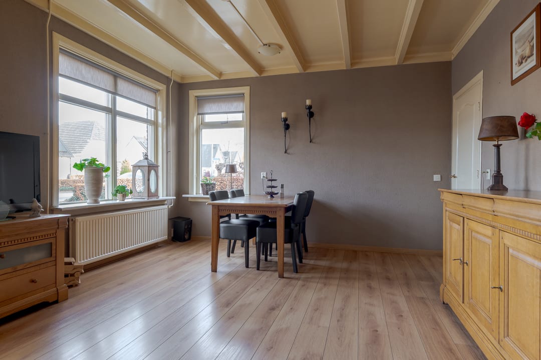 Foto 11 van Dorpsweg 63