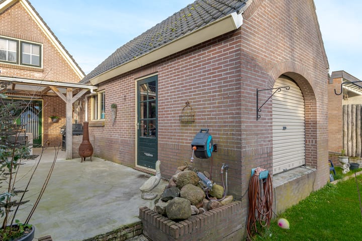 Photo 40 of Dorpsweg 63