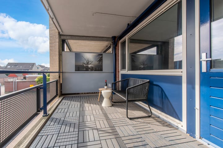 Foto 3 van Kostverloren 76