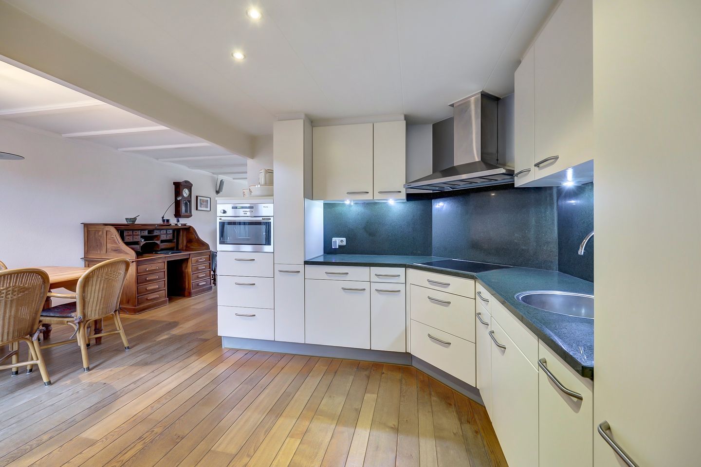 Foto 14 van Pinglestraat 1