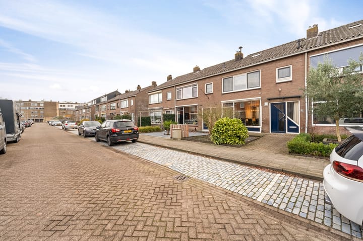 Photo 7 of Lorentzstraat 24