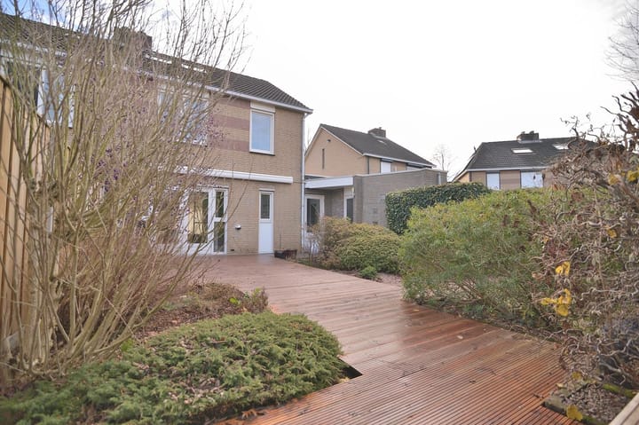 Foto 28 van Erkstraat 33