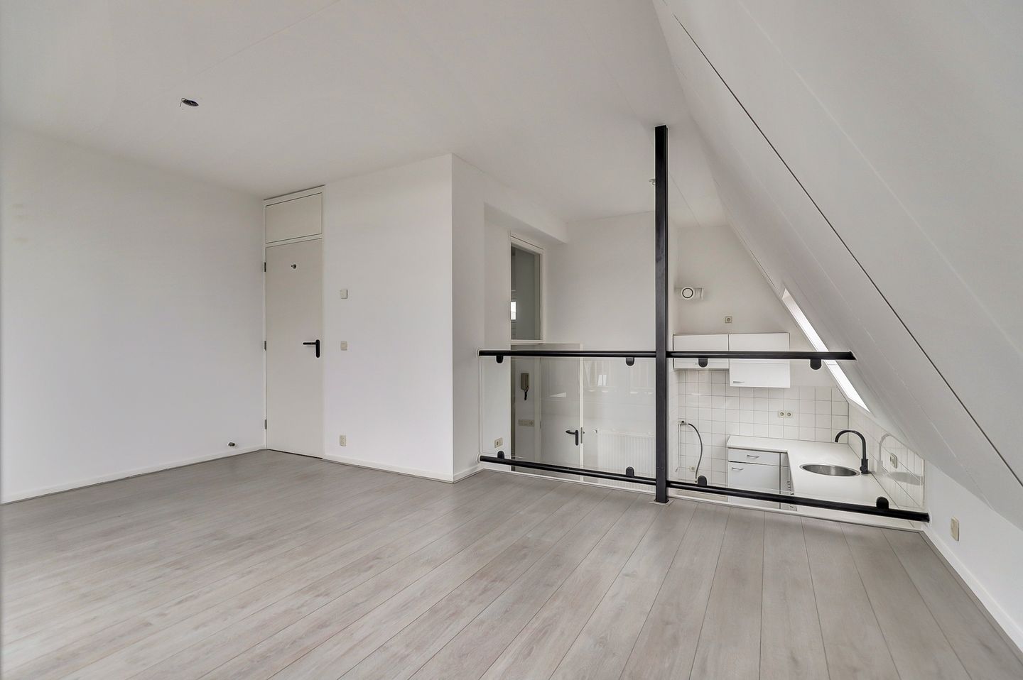 Foto 5 van Achter de Waag 11