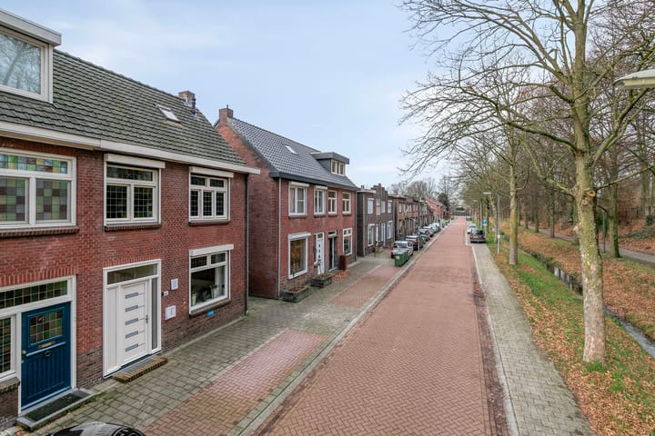 Foto 40 van Louis Regoutstraat 64