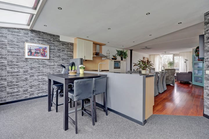 Foto 17 van Frankenthaler 42