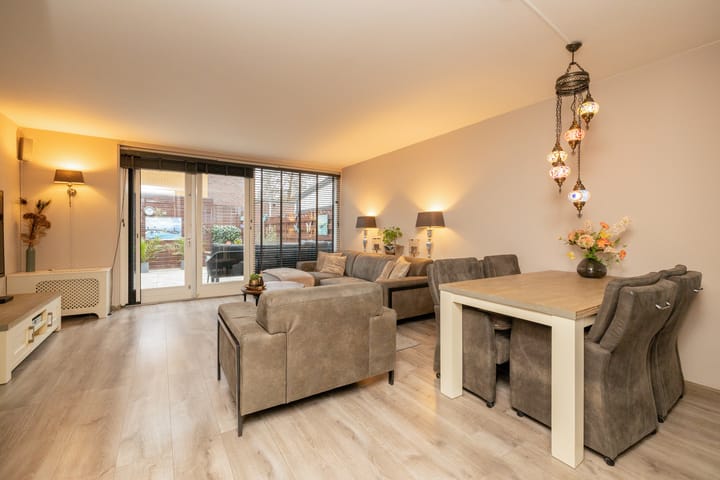 Foto 10 van Praagsingel 217