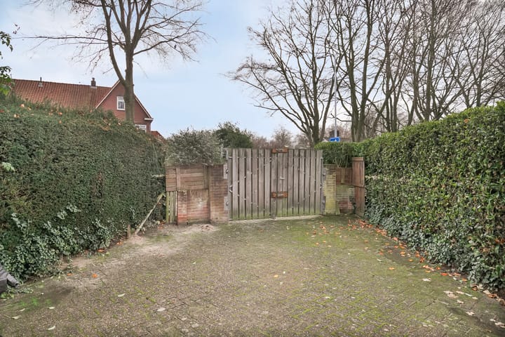 Foto 35 van Louis Regoutstraat 64