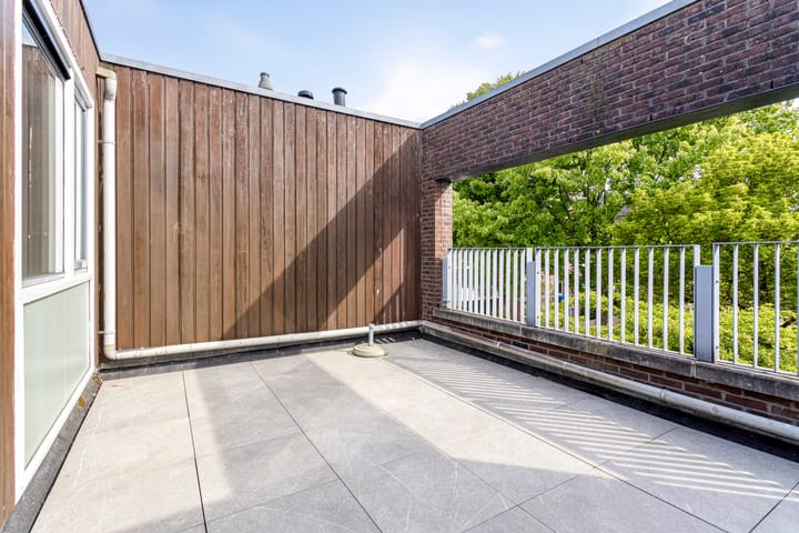 Foto 24 van Jan Ligthartstraat 1