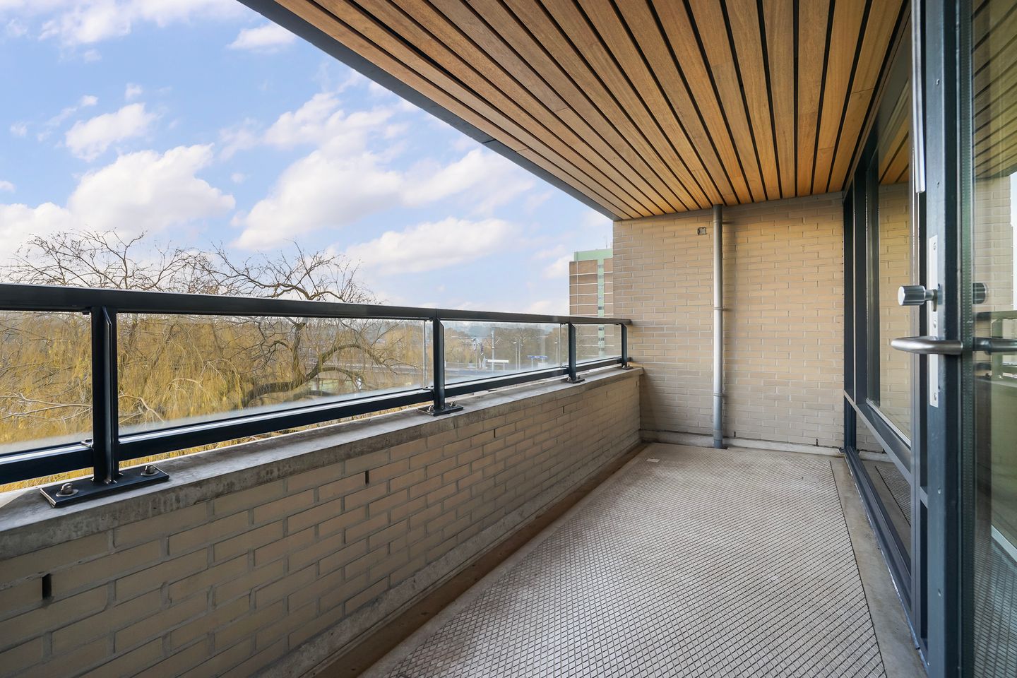 Photo 20 of Uiterwaard 76