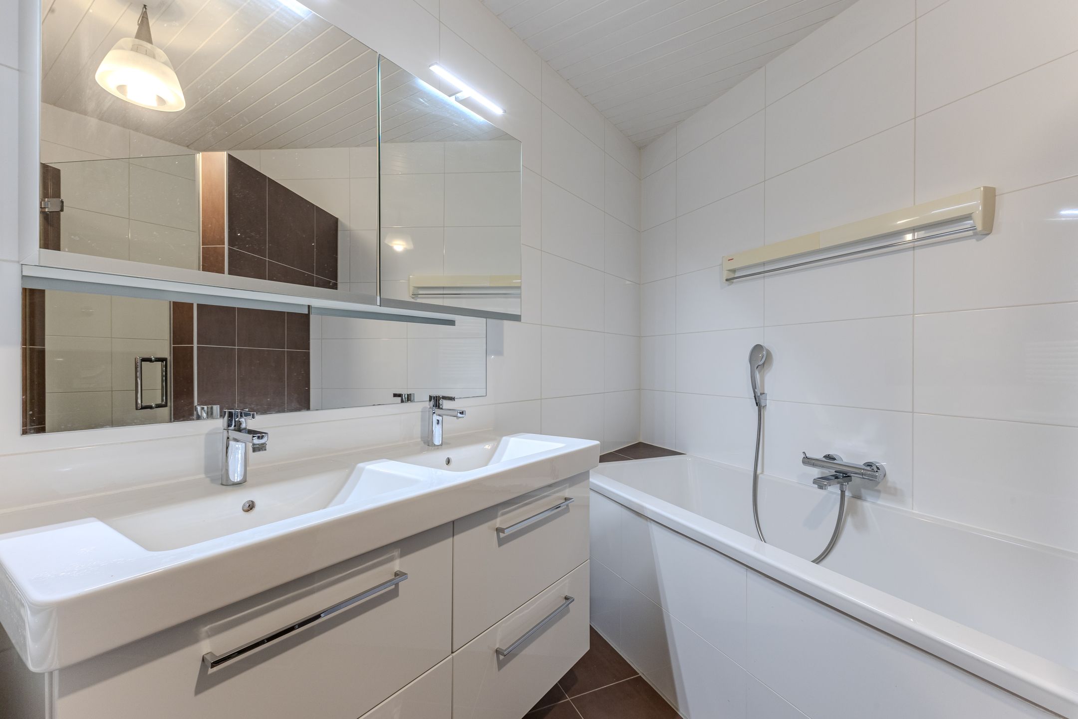 Photo 21 of Zeeweg 406