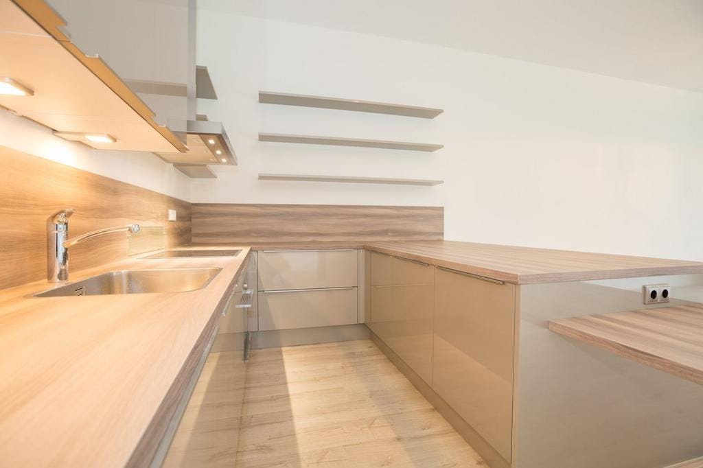 Foto 8 van Anna van Buerenplein 56