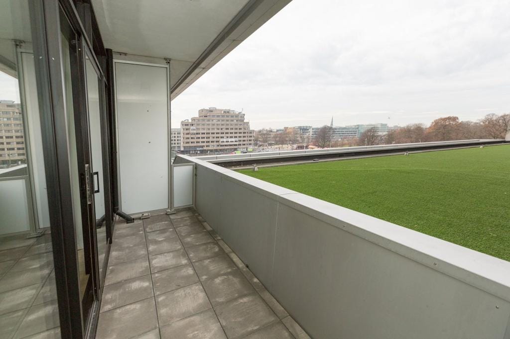 Foto 21 van Anna van Buerenplein 56