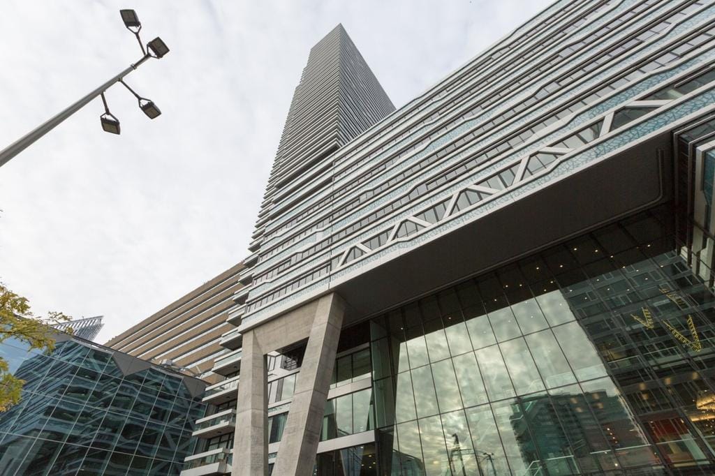 Foto 23 van Anna van Buerenplein 56