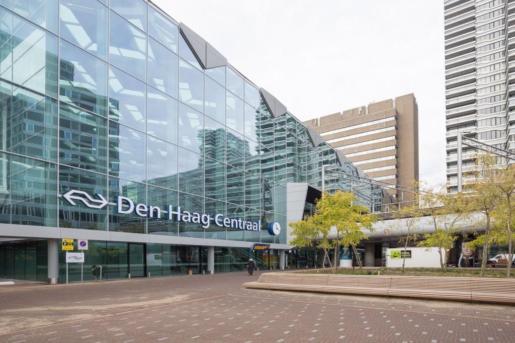 Foto 26 van Anna van Buerenplein 56