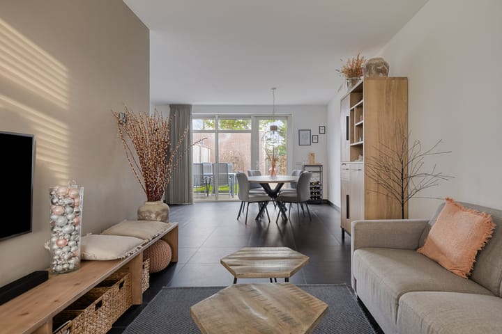 Foto 4 van Mickershof 13