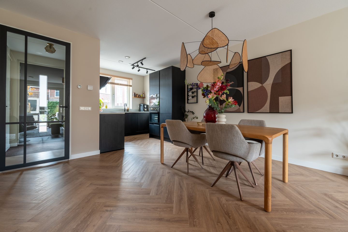 Foto 5 van Suzanna van Oostdijkstraat 16