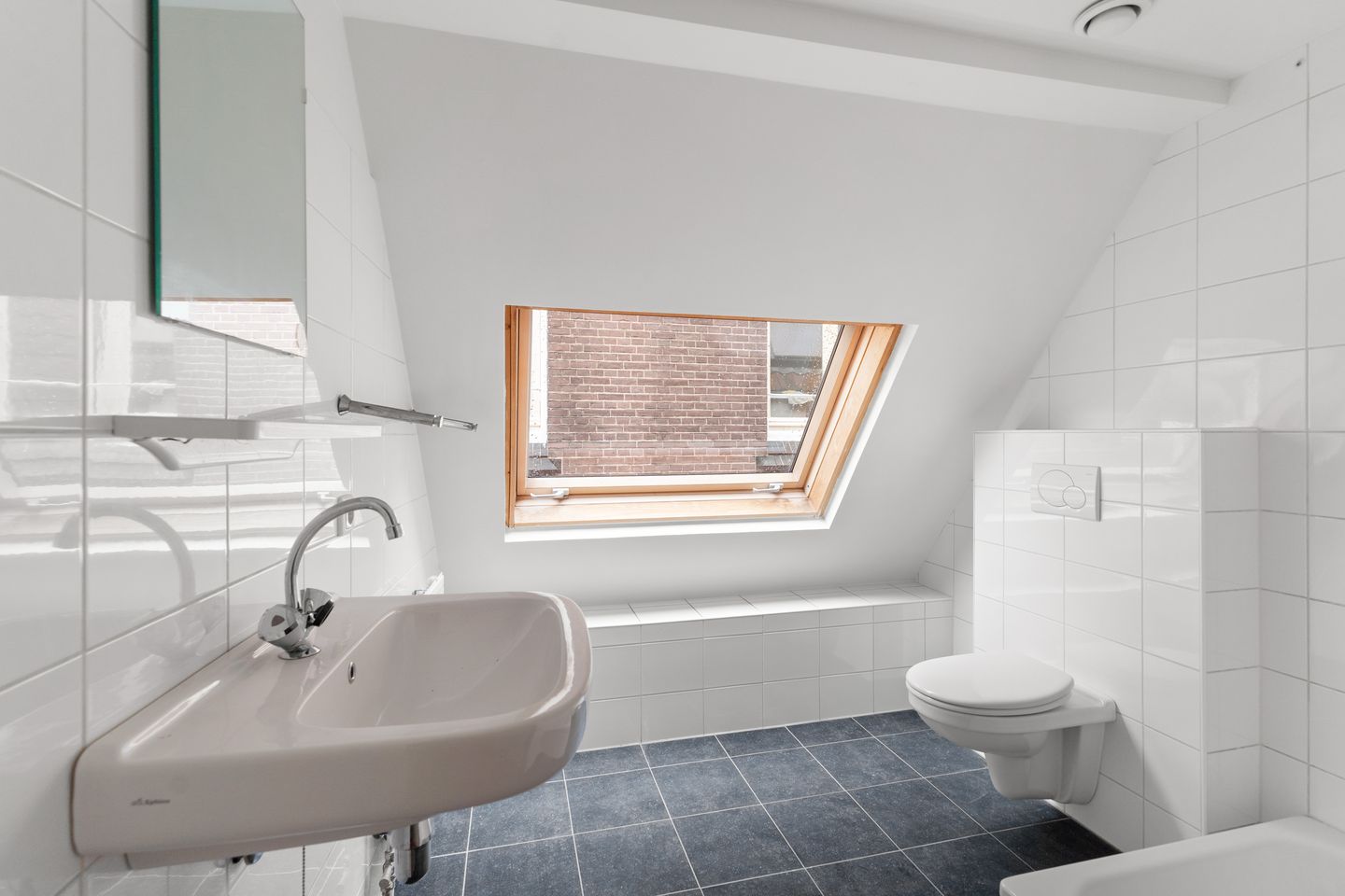 Foto 10 van Rijnstraat 56-7