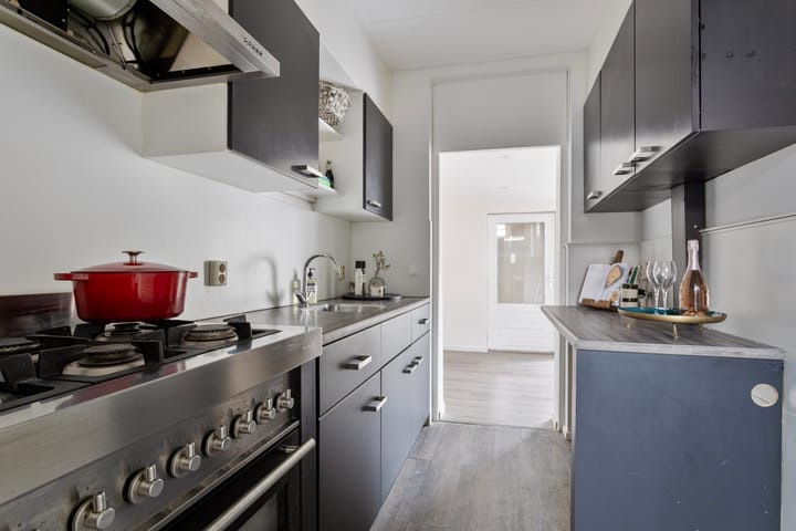 Foto 18 van Leeghwaterstraat 12