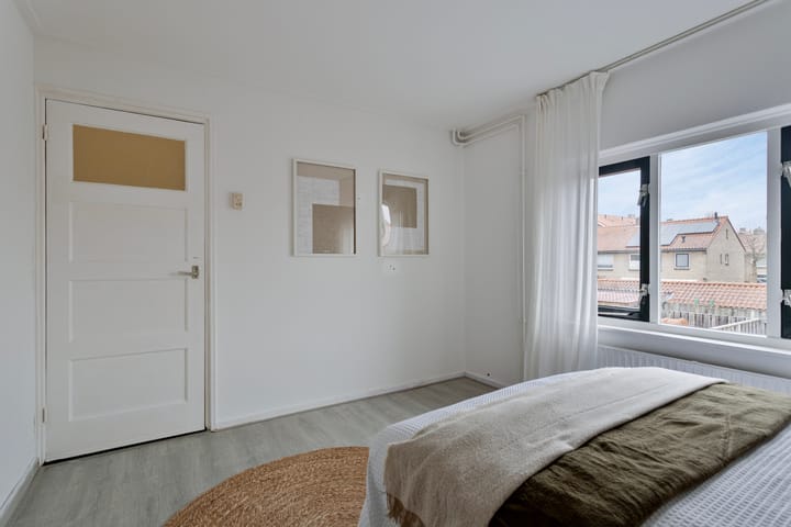 Foto 22 van Leeghwaterstraat 12