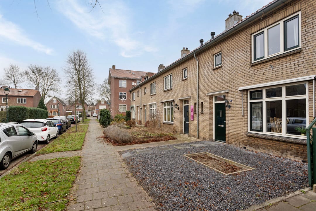 Foto 32 van Leeghwaterstraat 12