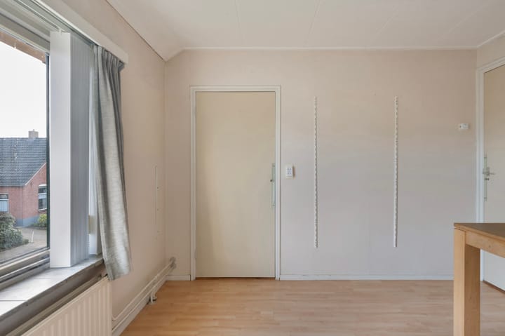 Foto 17 van Damstraat 45