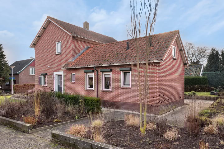 Foto 26 van Damstraat 45