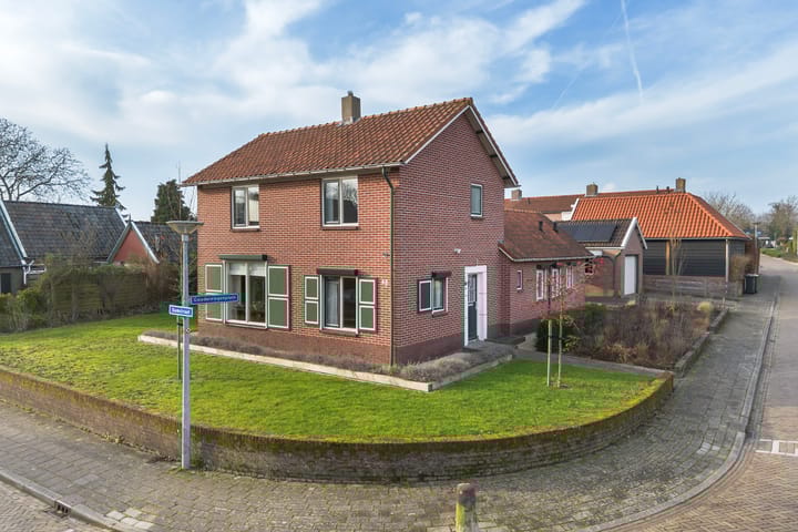 Foto 31 van Damstraat 45