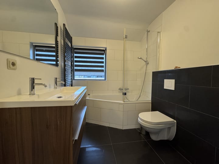 Photo 18 of Kangoeroestraat 35